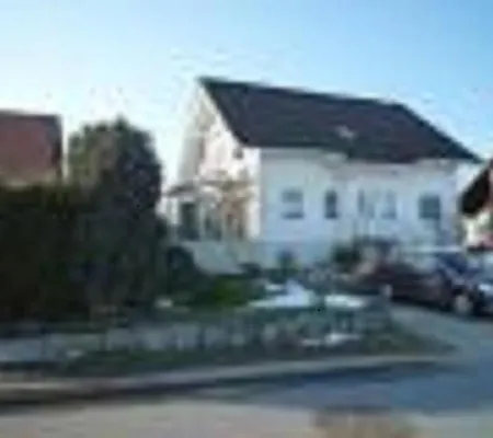 Am Bahnhof